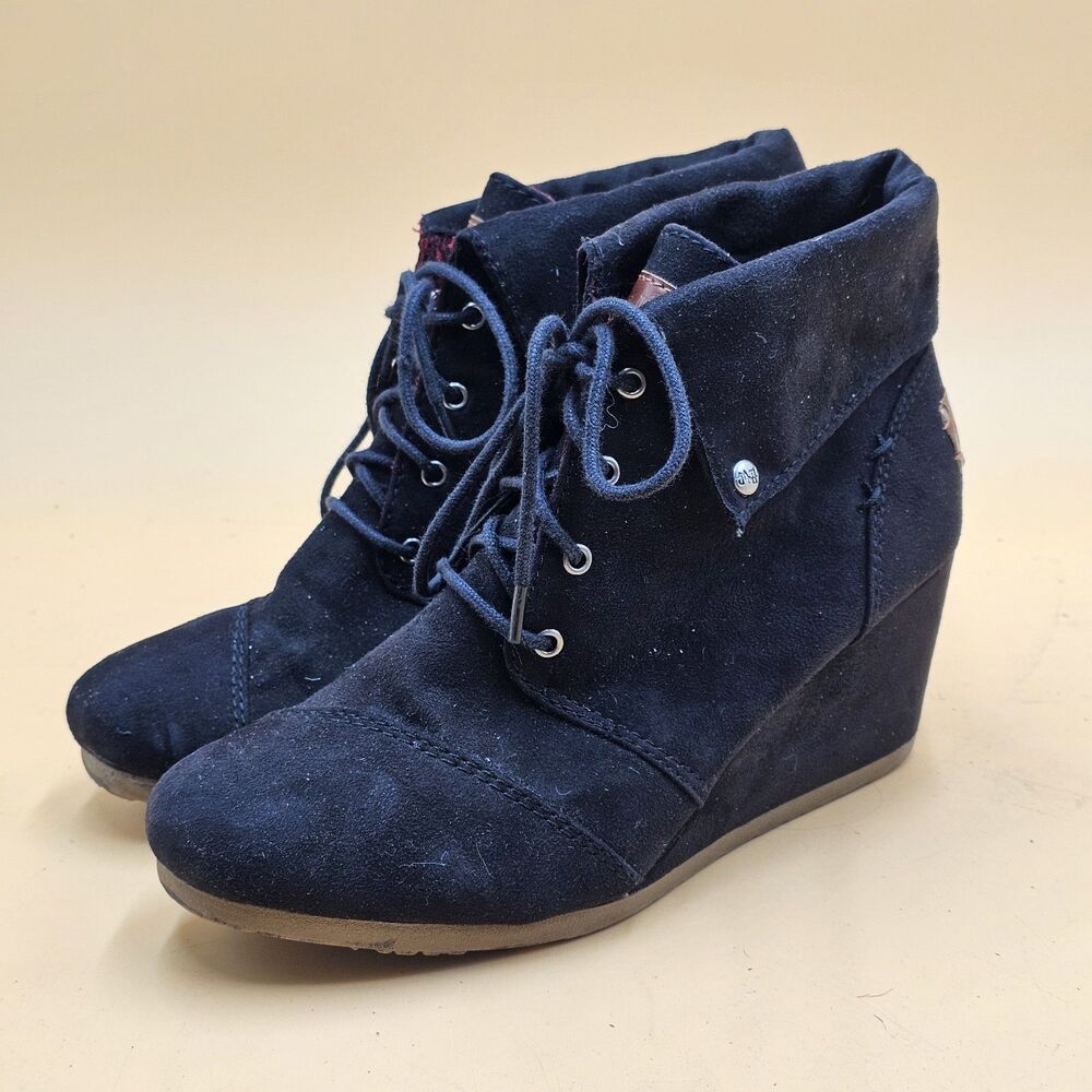 Mad Love Black Faux Suede Shelby Wedge Lace Up Ankle Boots Booties Women’s Sz 8